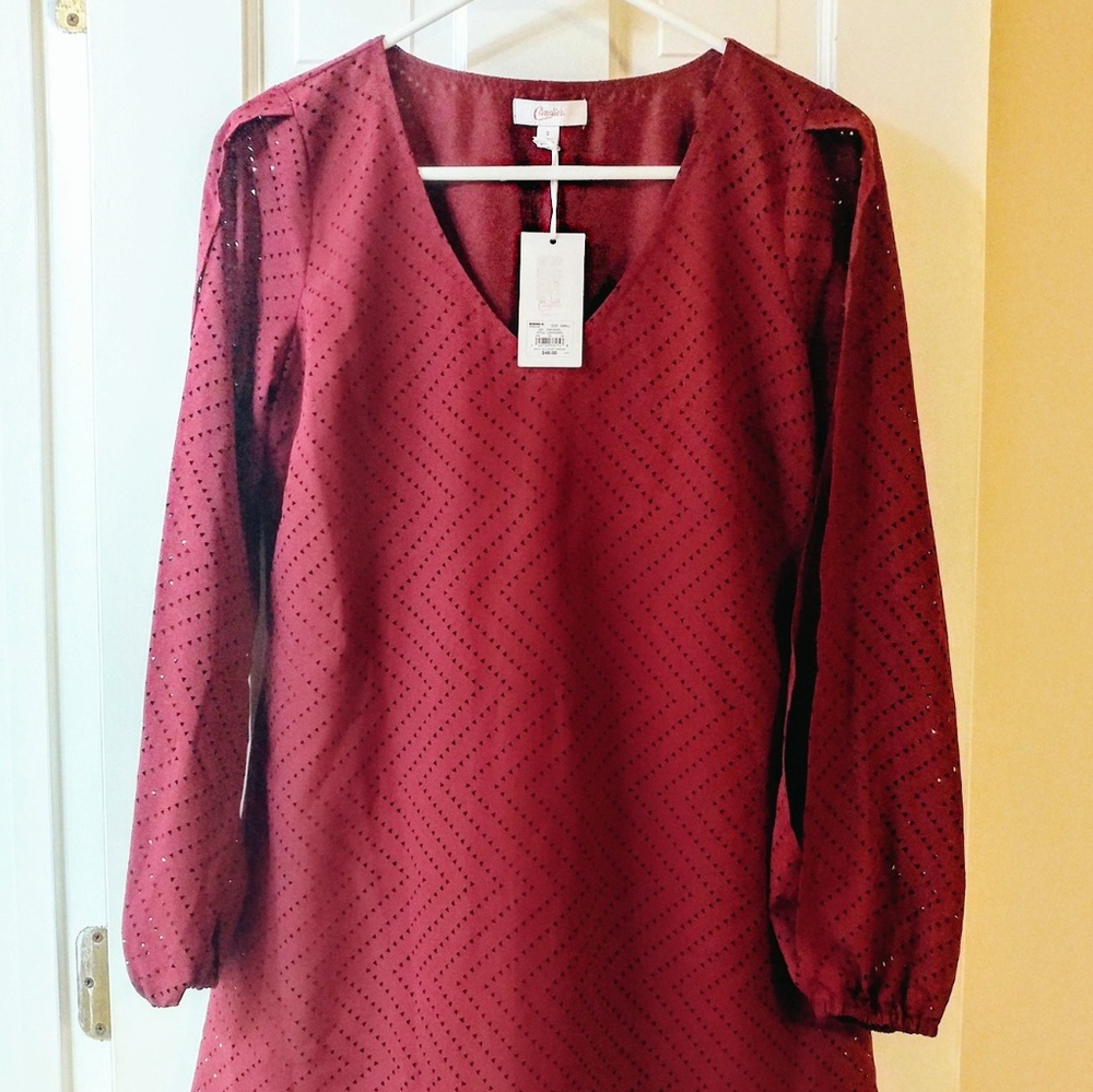 🍁 NWT!! Candie's Split Sleeve Shift Dress 🍷